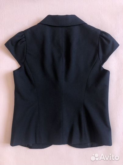 Жилет для девочки,жилетка,жакет школьный,134