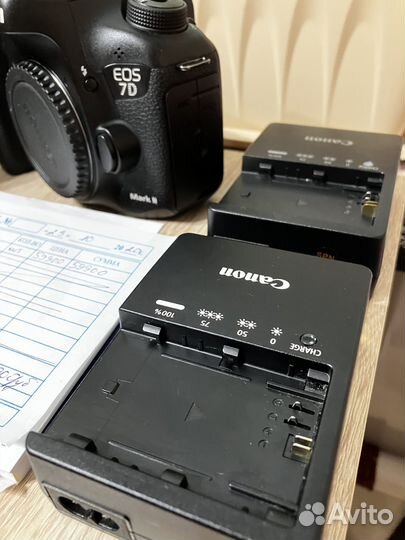 Фотоаппарат Canon EOS 7D Mark II