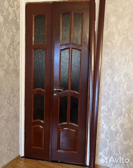 Межкомнатные двери бу деревянные с коробкой