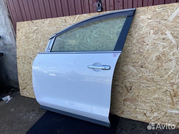 Mazda CX-7 Дверь передняя левая