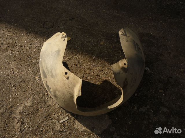 Подкрылок задний левый Форд Мондео 2