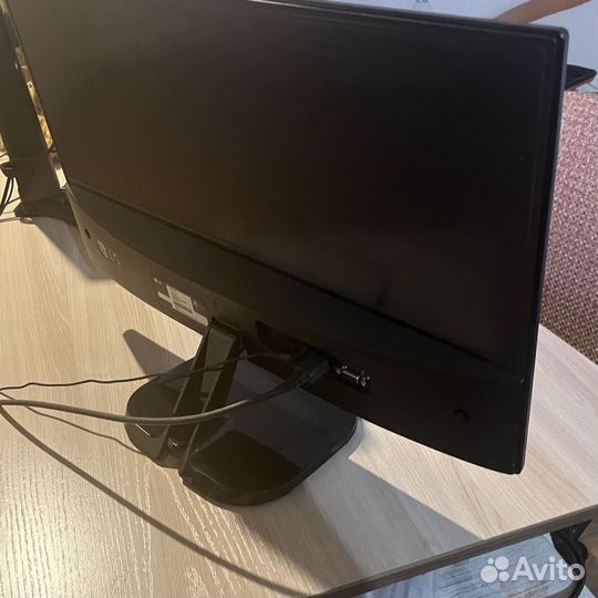 Монитор LG 1920:1080 60hz 24