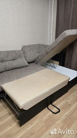 2шт диван угловой, + комод