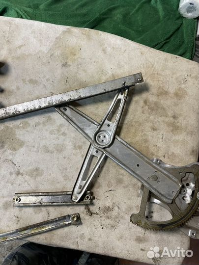 Стеклоподьемник toyota corolla 120