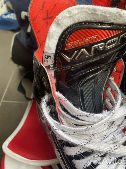 Хоккейные коньки бауэр