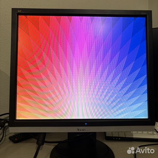 Мониторы Viewsonic 19 дюймов