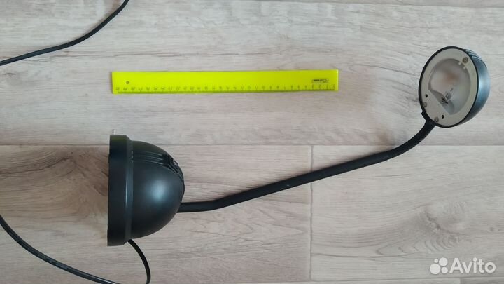 Лампа настольная