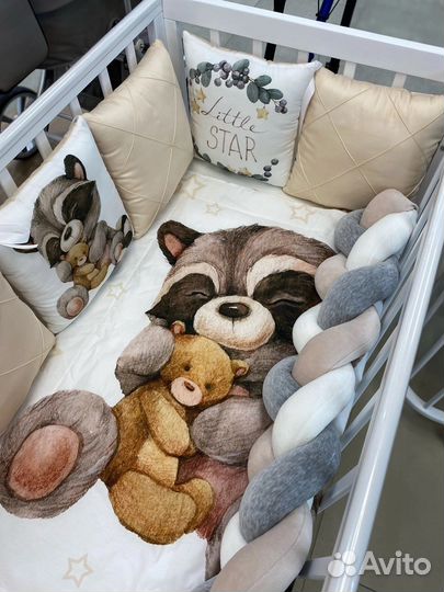 Комплект в кроватку для новорожденного