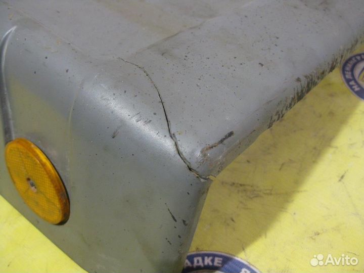 Крыло закабинное левое 9418811501 mercedes-benz, a