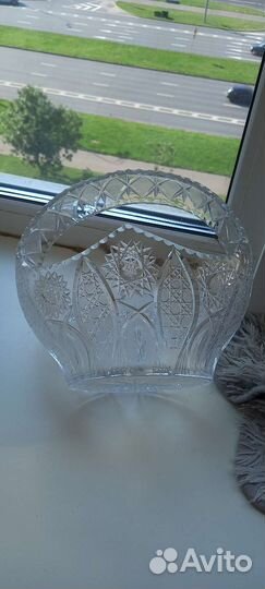 Большая хрустальная ваза 