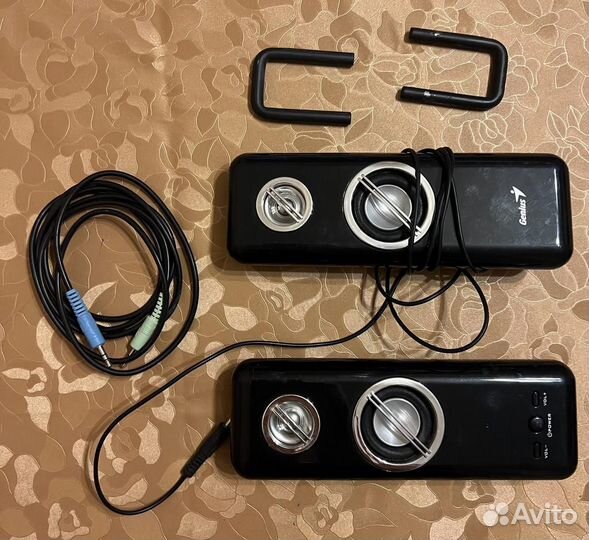 Колонки для компьютера Genius в хорошем состоянии