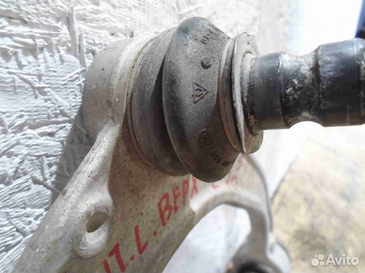 Рычаг передний левый верхний BMW X5 E70