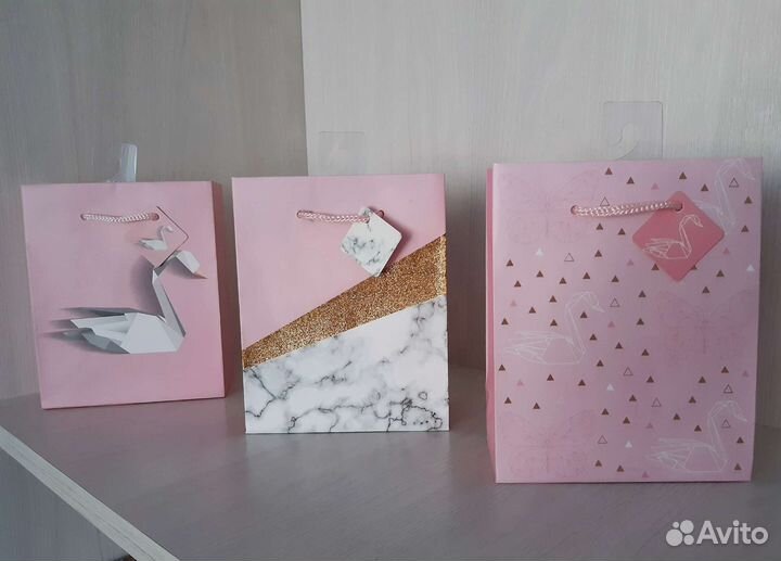 Набор подарочных пакетов (3шт)