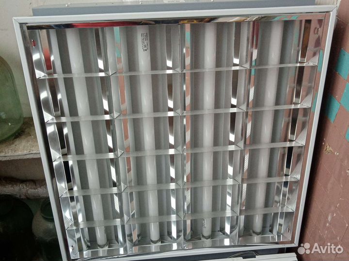 Светильник потолочный лво 4х18