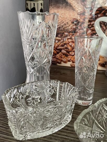 Хрустальные вазы, салатники