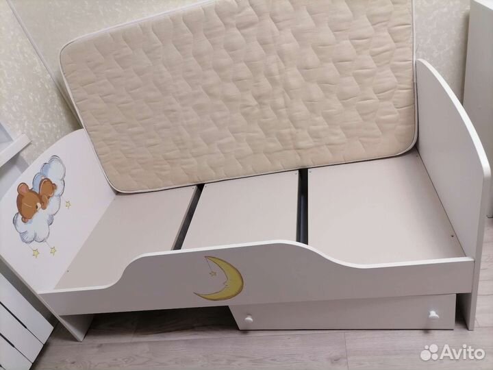 Детская кровать от 3 лет и комод (hoff)