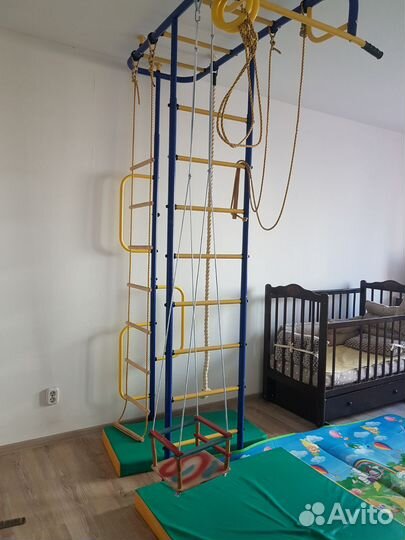 Детская шведская стенка