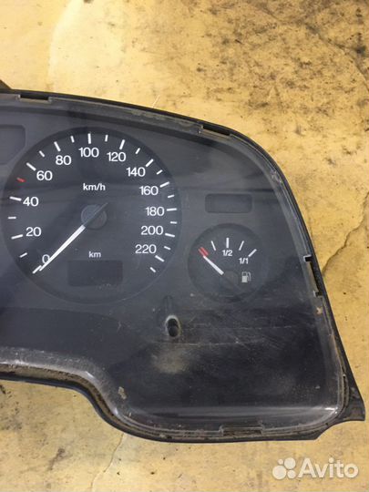 Приборная панель Opel Zafira A (2158)