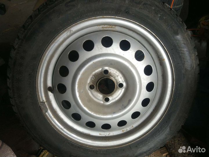 Lassa Snoways 205/55 R16 94E