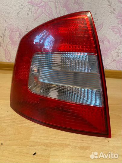 Фара задняя левая на Skoda Octavia А5