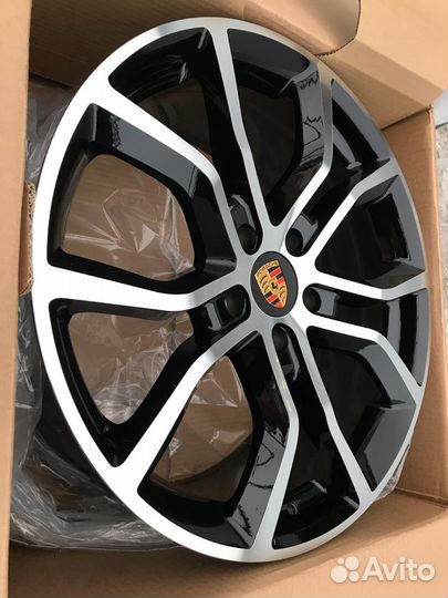 Porsche Cayenne style Exclusive Design r21