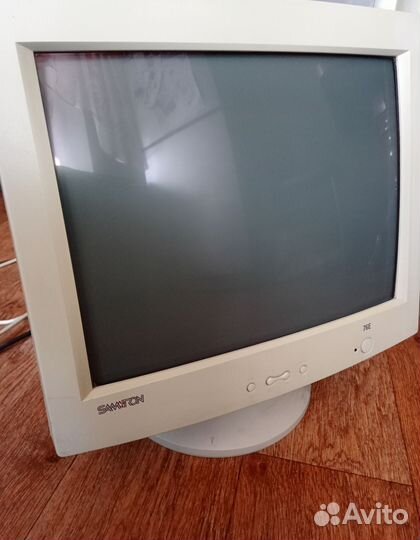 Монитор Samsung (Samtron) 17 дюймов