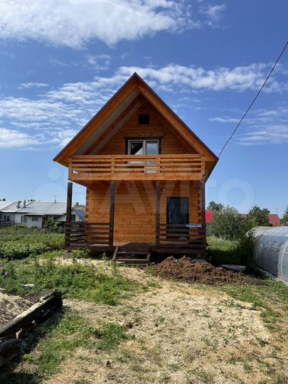 Дом 105 м² на участке 6 сот.