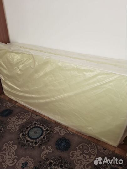 Матрас пружинный 90х200