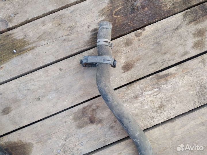 Патрубок радиатора Ford Fusion 1,4