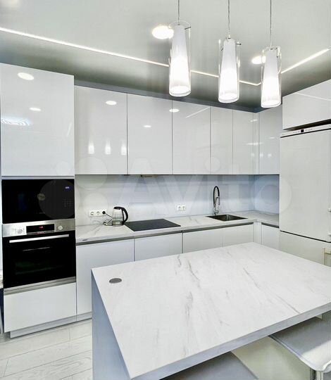 4-к. квартира, 131,2 м², 12/17 эт.