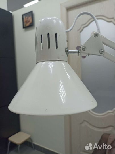 Лампа настольная