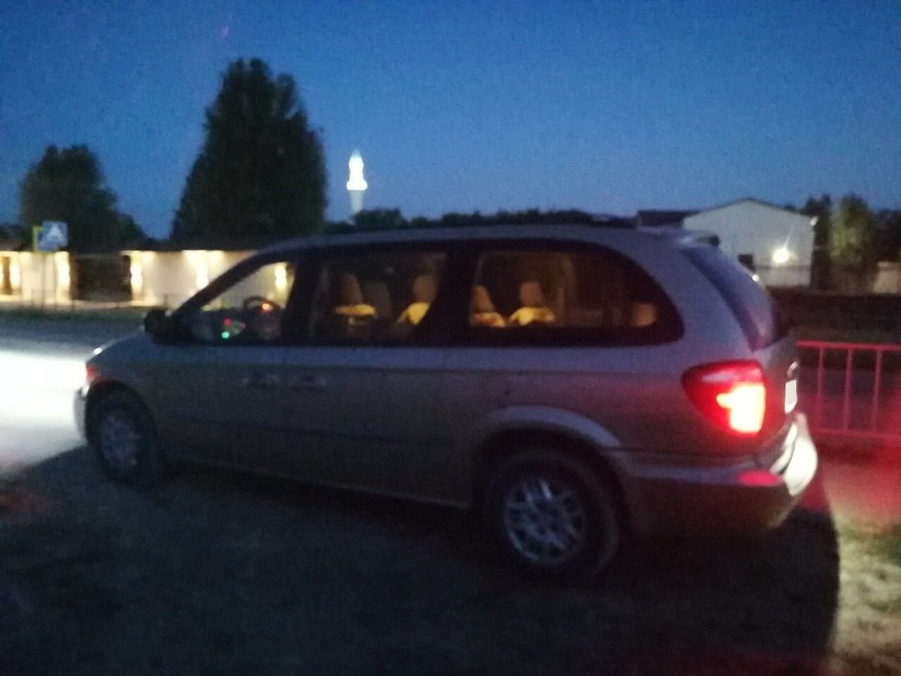 Dodge Grand Caravan: фото из отзыва