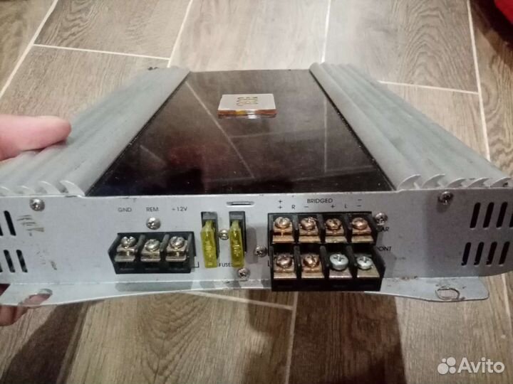 Сабвуфер и усилитель