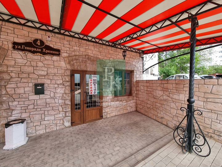 Торговое помещение 40м2 на Хрюкина
