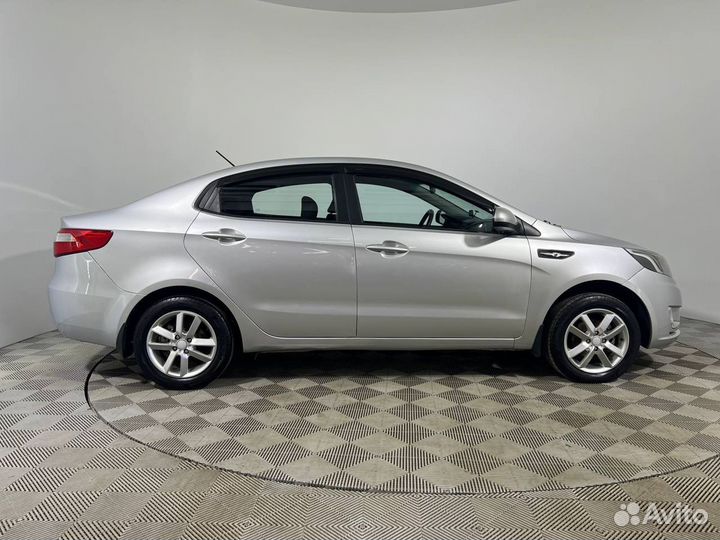 Kia Rio 1.6 AT, 2013, 168 600 км