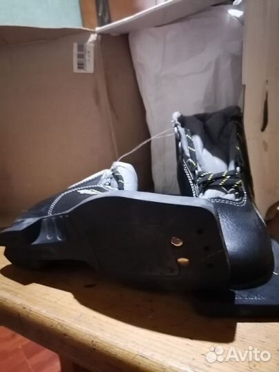 Ботинки для лыж