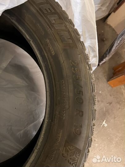 Michelin X-Ice North 4 SUV 255/50 R19 и 285/45 R19