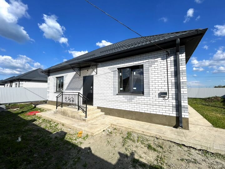 Дом 86 м² на участке 4 сот.