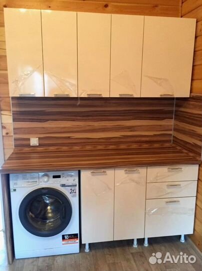 Кухня выставочный образец Доставка 1 день