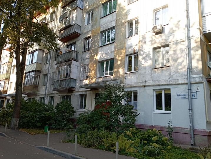 2-к. квартира, 43 м², 1/5 эт.