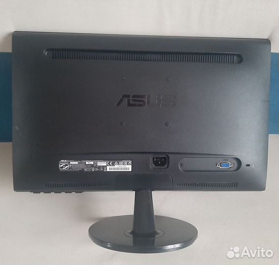 Монитор philips 18,5