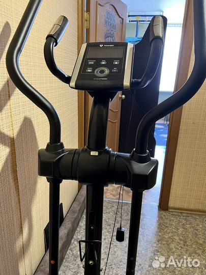 Эллиптический тренажер Torneo C-530 transform