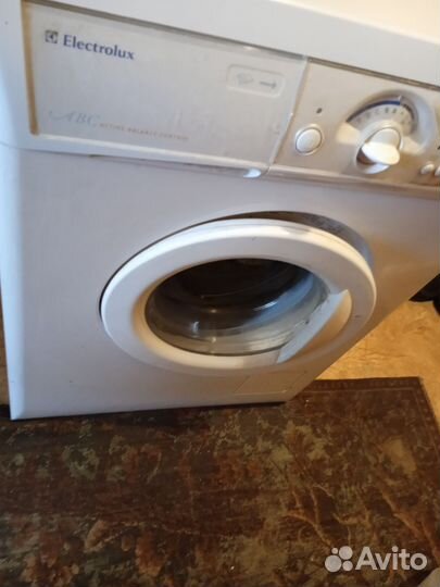 Стиральная машинка electrolux