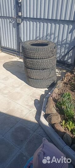 Volcano Longitude 235/75 R15