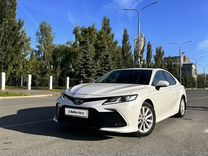 Toyota Camry 2.0 CVT, 2021, 47 000 км, с пробегом, цена 2 780 000 руб.