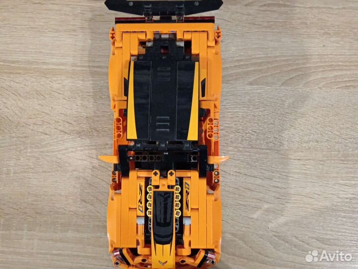 Lego technic 42093 chevrolet corvette ZR 1