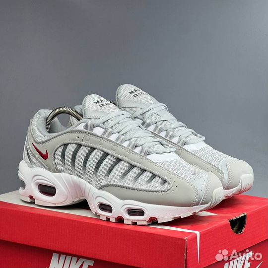 Кроссовки Nike Air Max Tailwind 4
