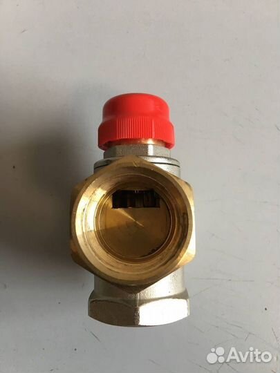 Клапан трехходовой смесительный 1