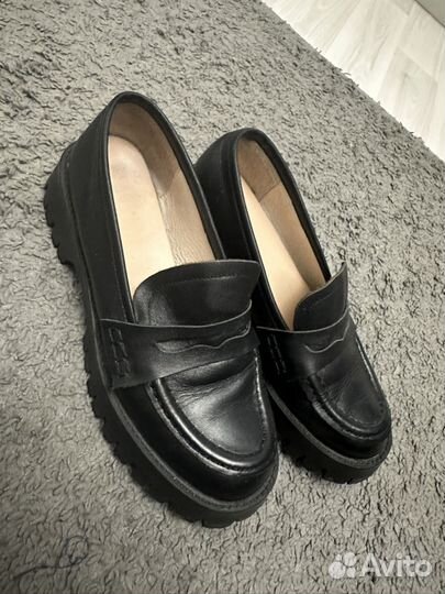 Лоферы женские