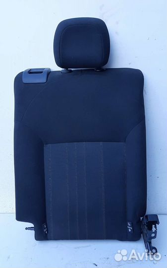 Сиденья задние Citroen C4-B7